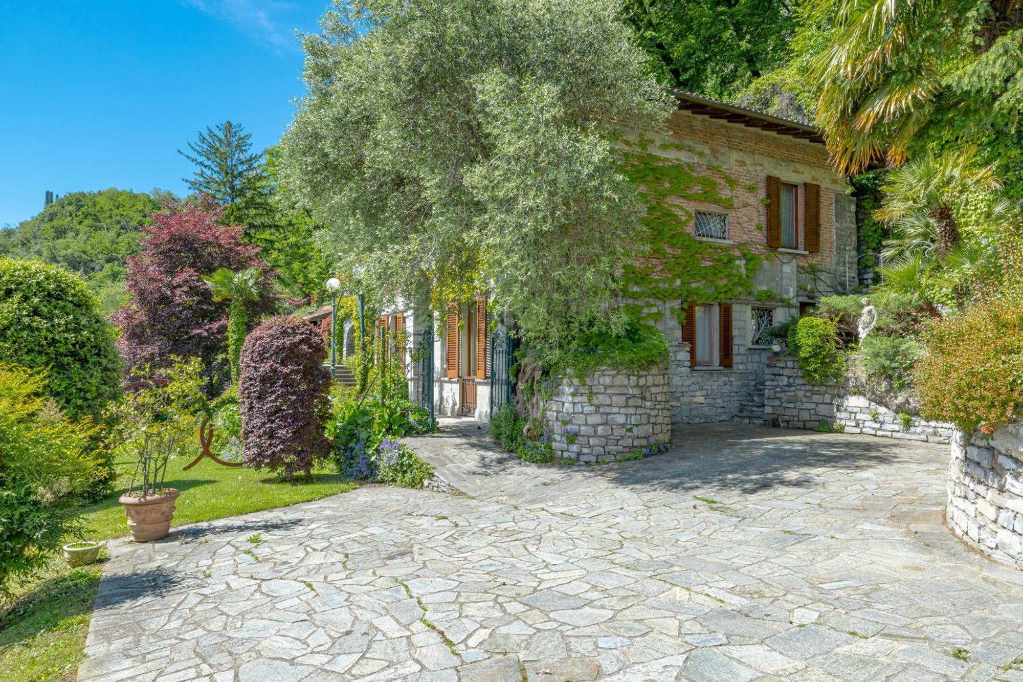 Villa Gilda - Griante Cadenabbia ภายนอก รูปภาพ